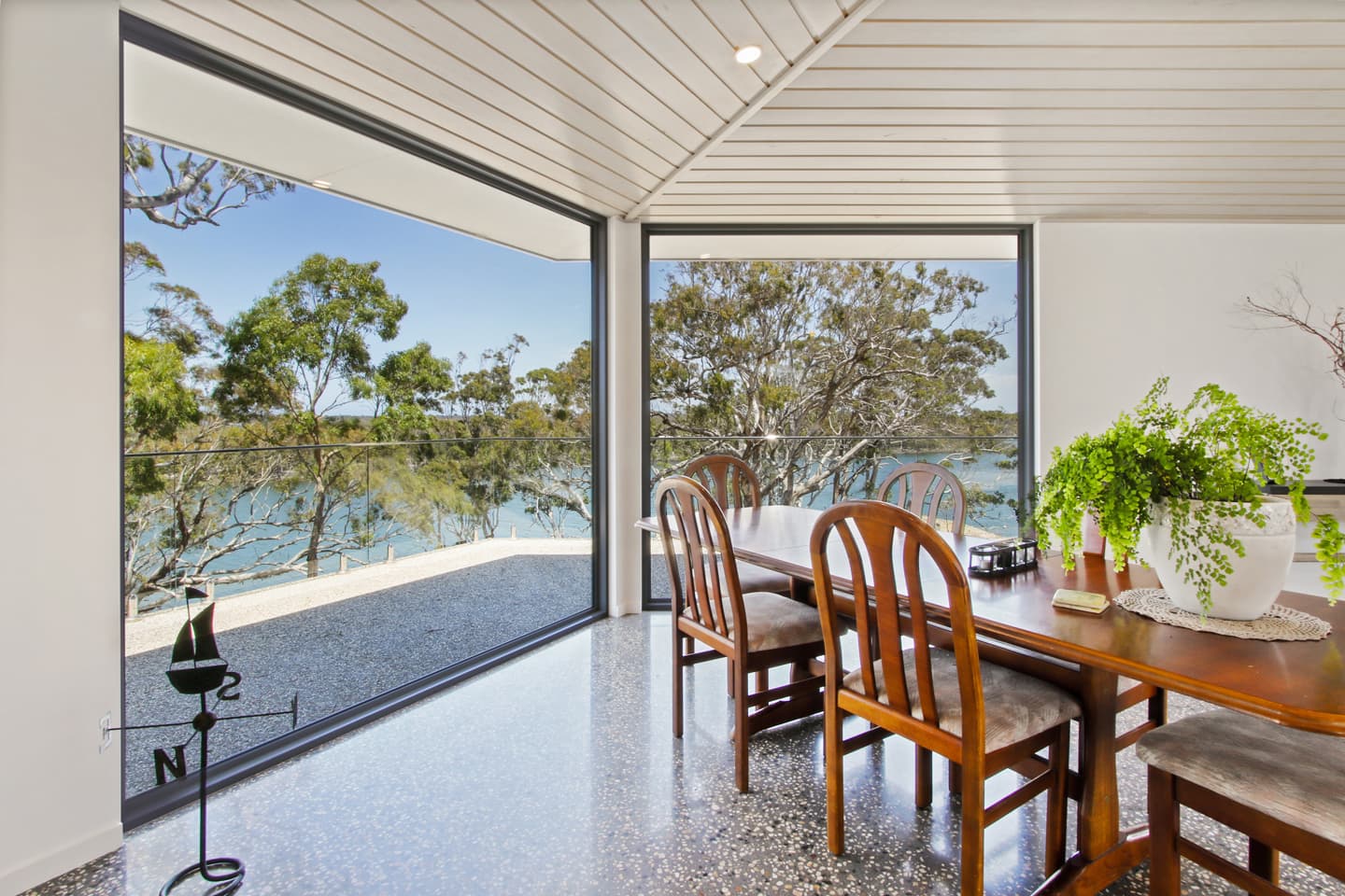 Magnum with Water Views